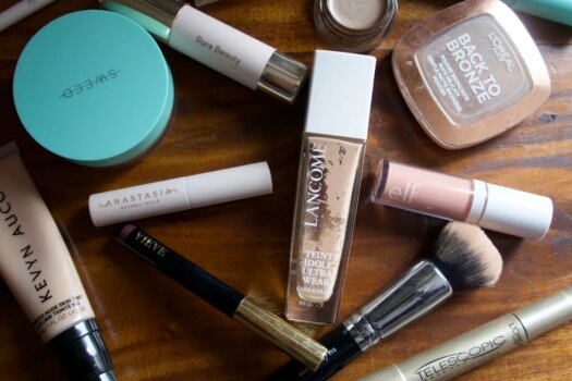 What's In My Makeup Bag? Spring 2024